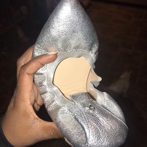 Comfortable and Cute Pointed Ballet Flat